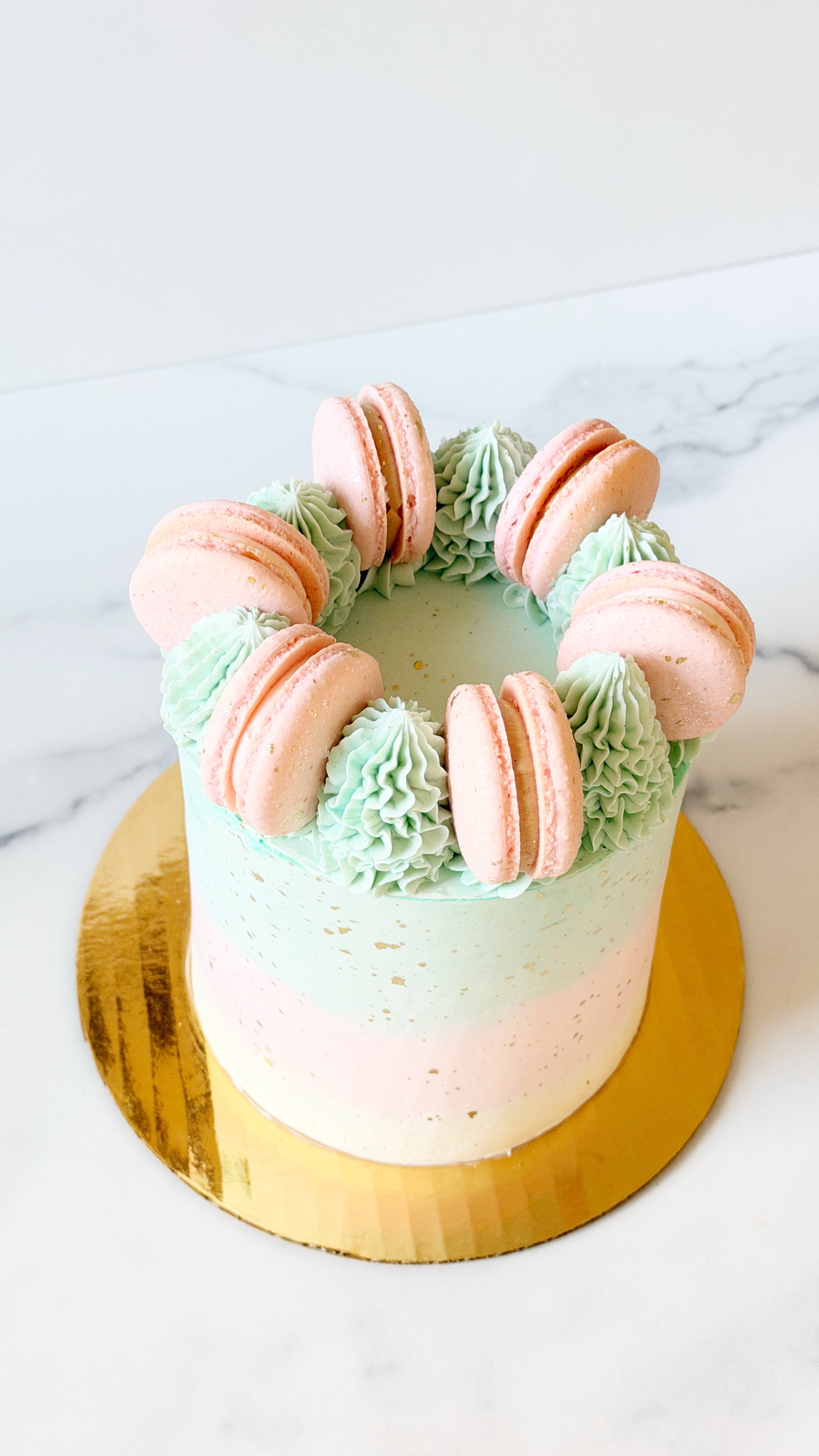 Pastel Paris Macaron Cake
