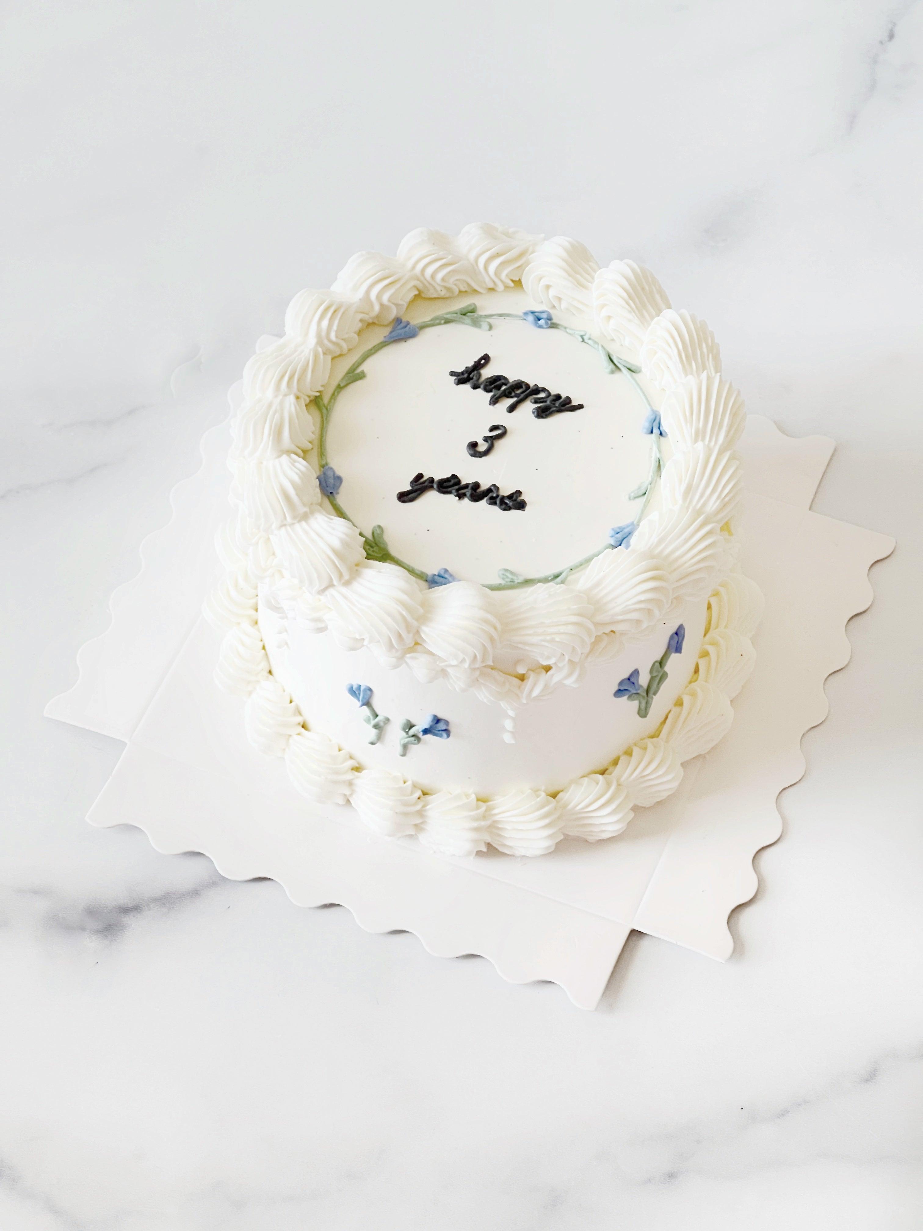 Lux Bento Cake