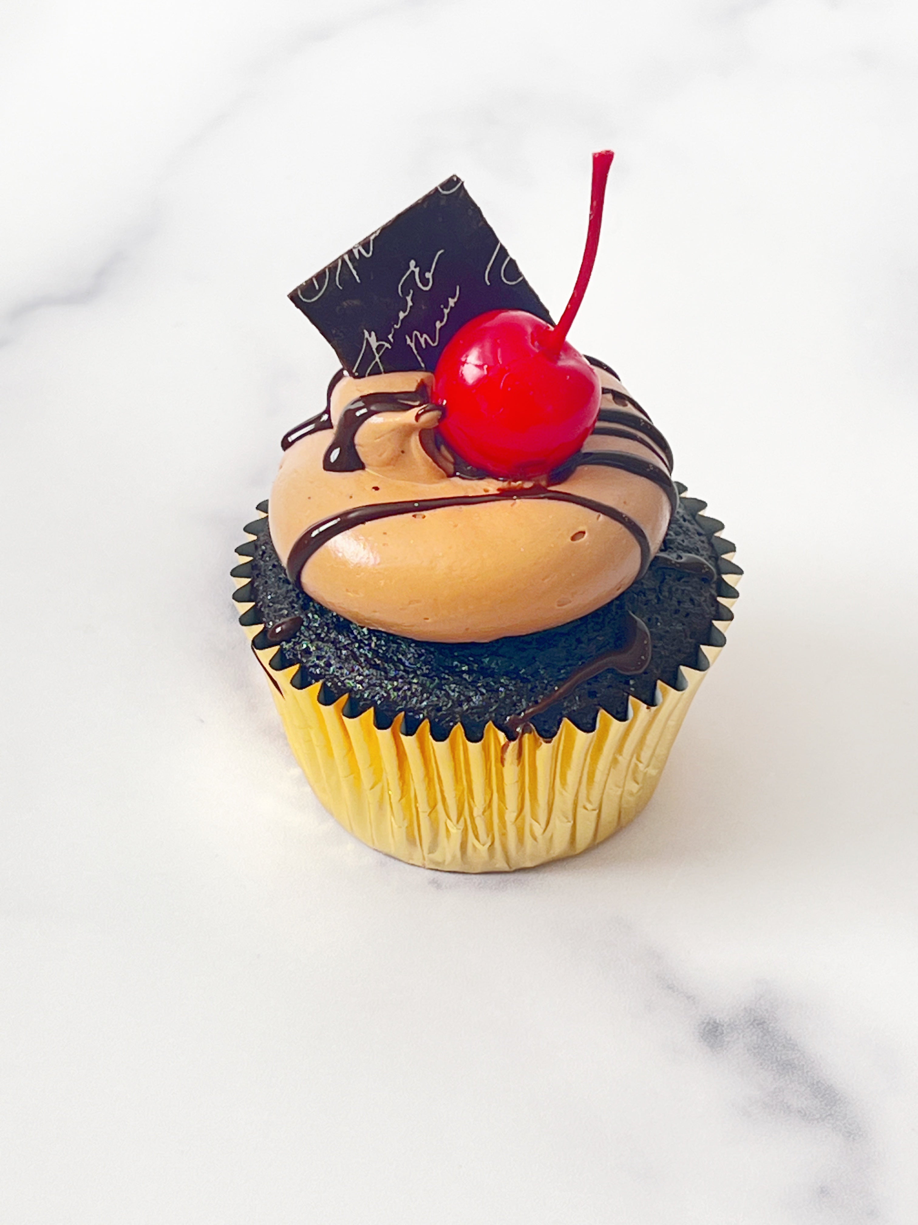Chocolate Cherry Cupcake Box