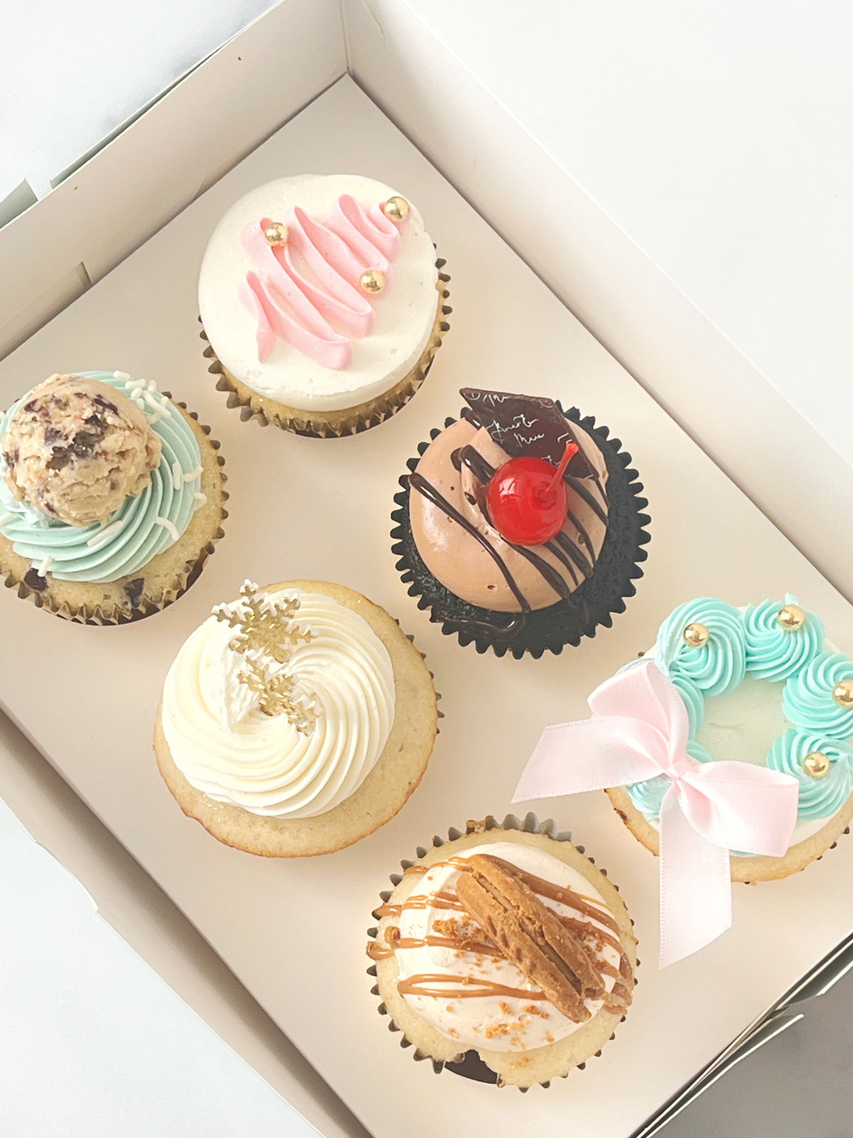 Lux Christmas Cupcake Box