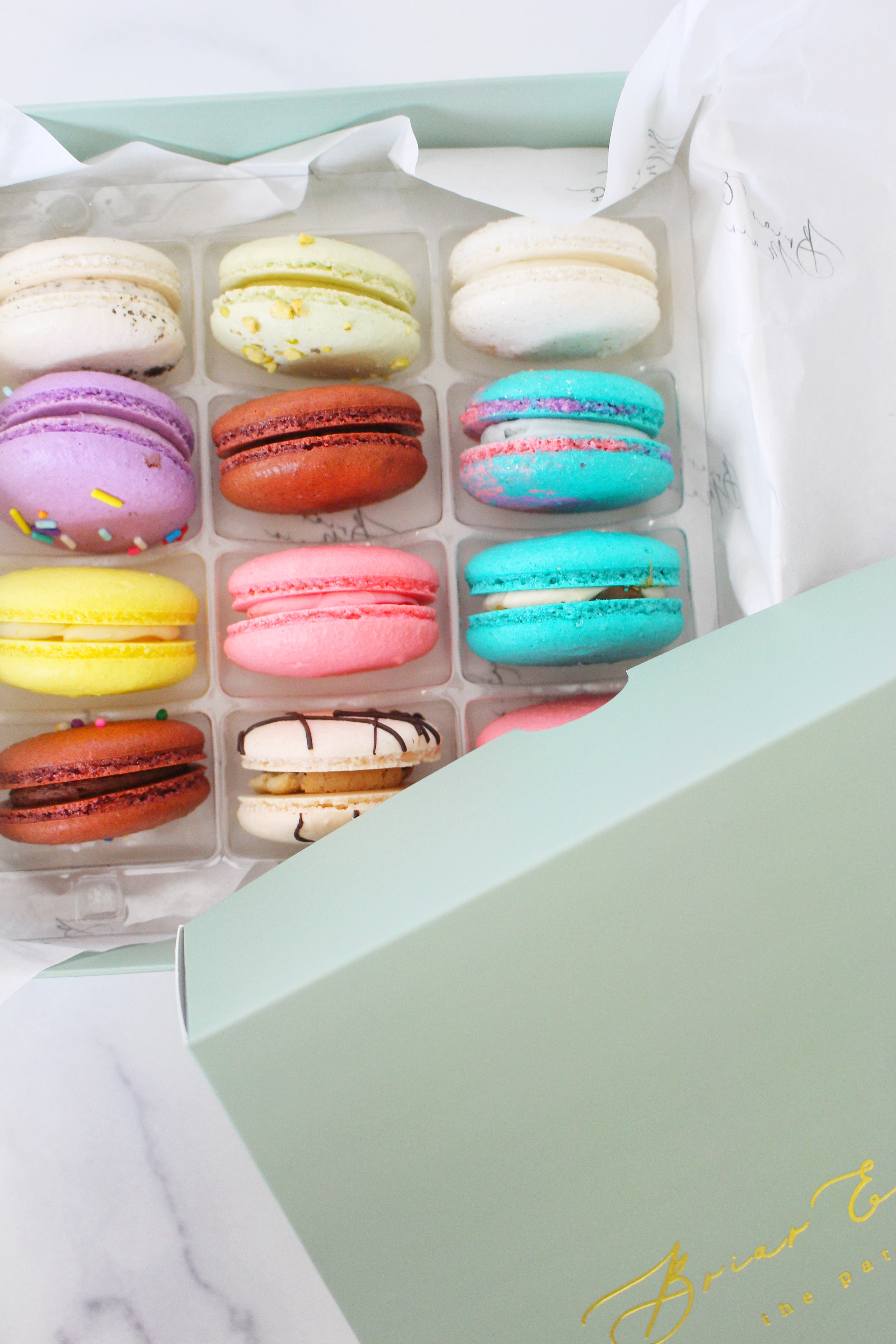 Lux Assorted Macaron Box
