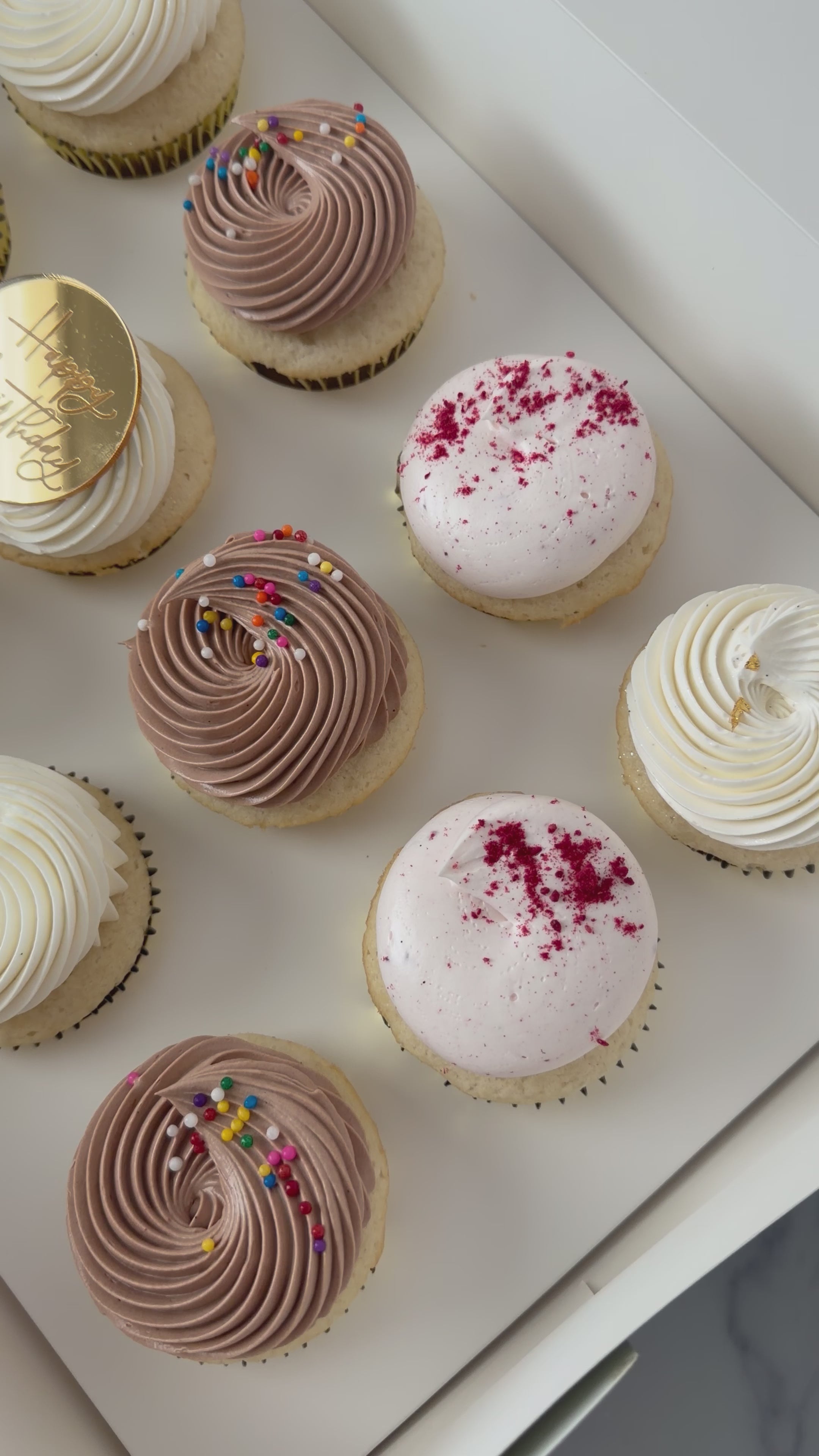 Load video: Custom cake order